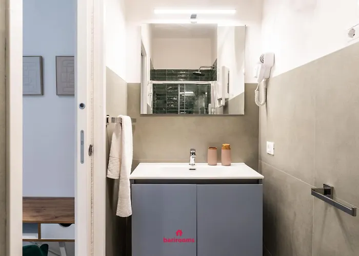 Barirooms - Murat 3* バーリ